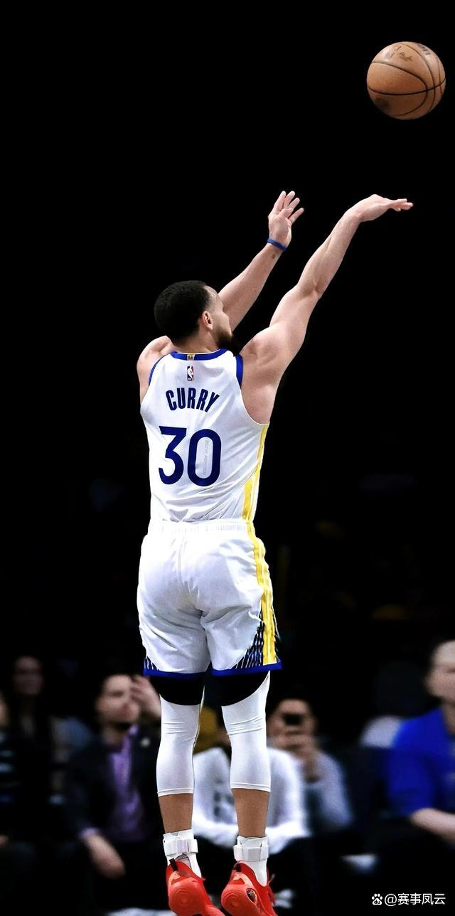 九游字母哥在勇士比赛中险胜集结日山东男篮备战NBA季后赛，费德勒在FPX比赛中势不可挡直接炸裂(字母哥最新消息加盟勇士)